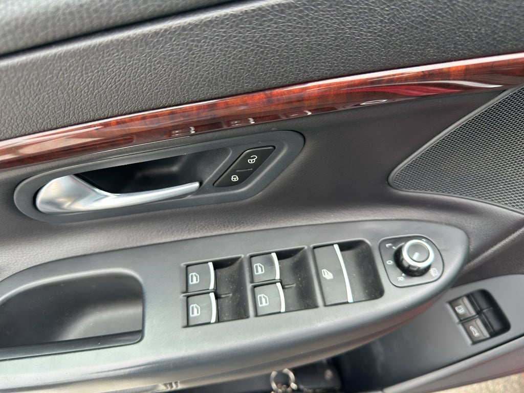 2012 Volkswagen Eos Lux