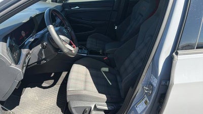 2024 Volkswagen Golf GTI SE