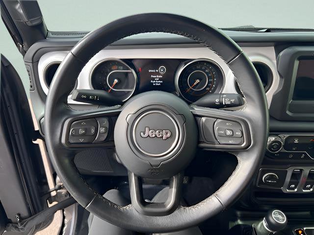 2021 Jeep Wrangler Islander