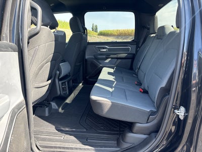 2021 RAM 1500 Big Horn Crew Cab 4x4 5'7" Box
