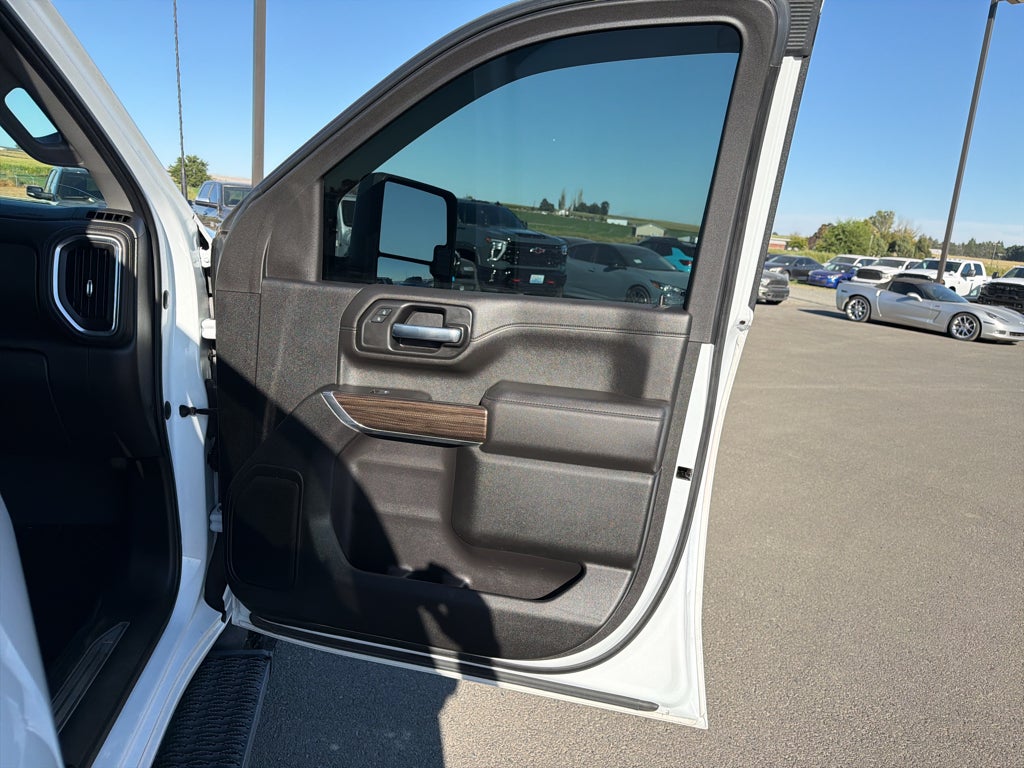 2021 Chevrolet Silverado 3500 HD Chassis Cab LT