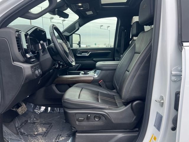 2024 Chevrolet Silverado 3500 HD High Country