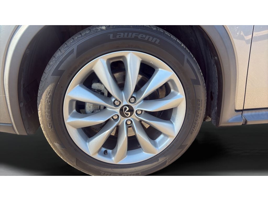 2021 INFINITI QX50 LUXE