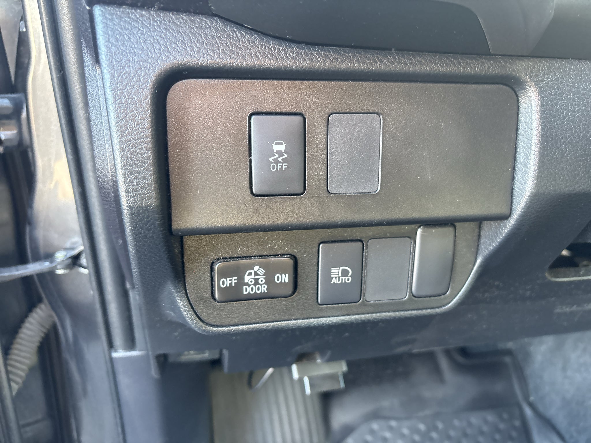 2020 Toyota Tacoma SR5 V6