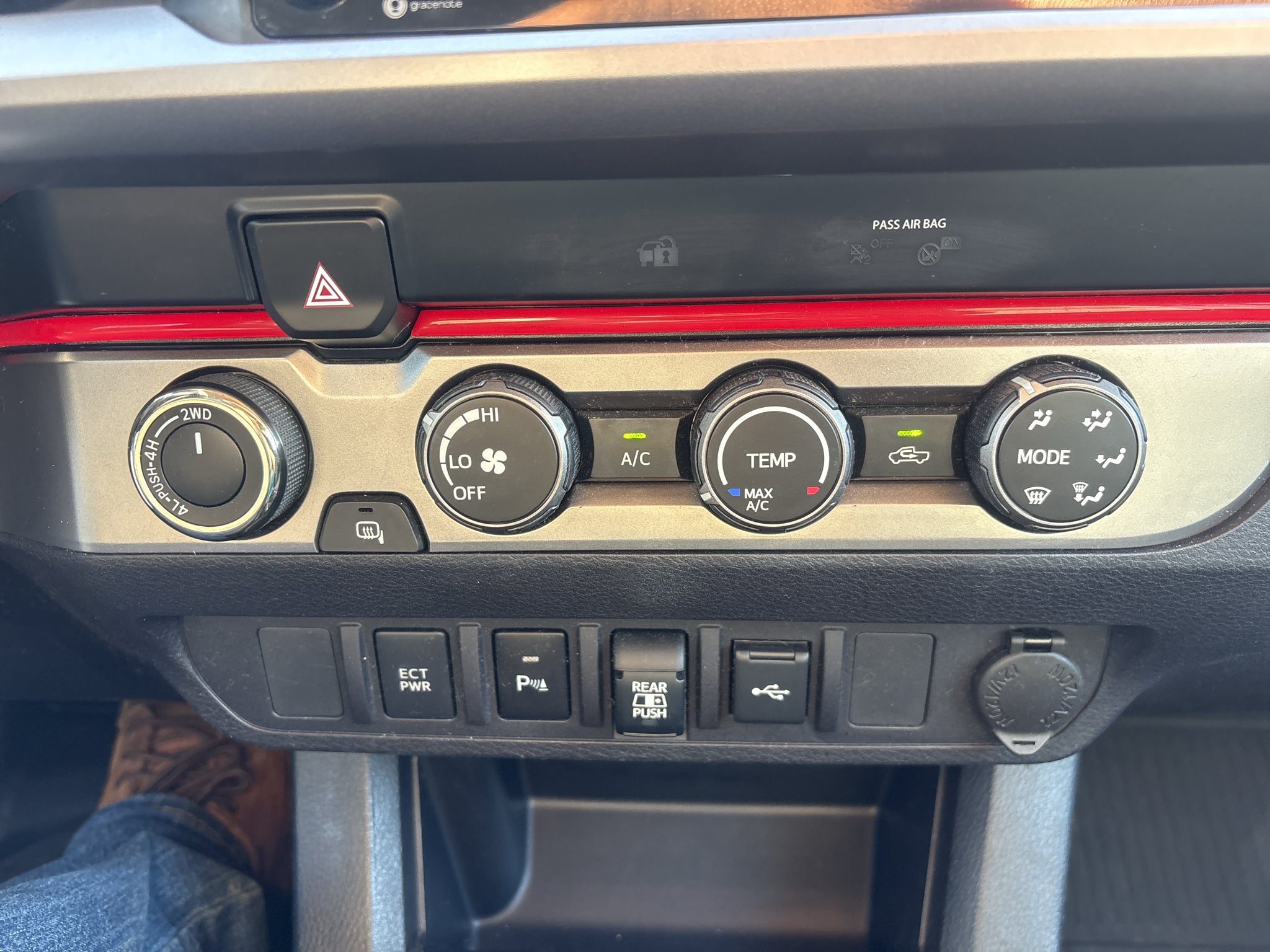 2020 Toyota Tacoma SR5 V6