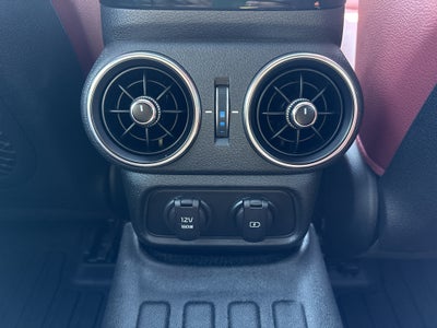 2022 Kia Stinger GT-Line