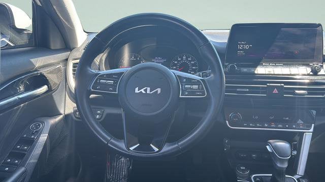 2023 Kia Seltos EX