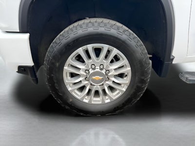 2023 Chevrolet Silverado High Country