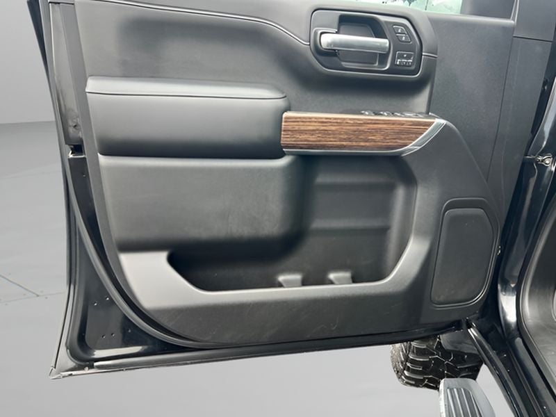 2020 Chevrolet Silverado High Country