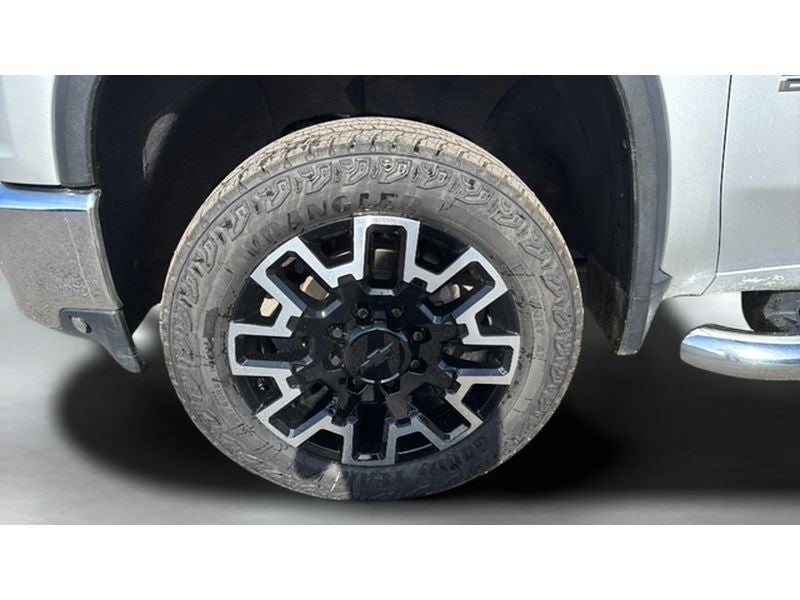 2020 Chevrolet Silverado 2500HD 4WD Double Cab Long Bed LTZ