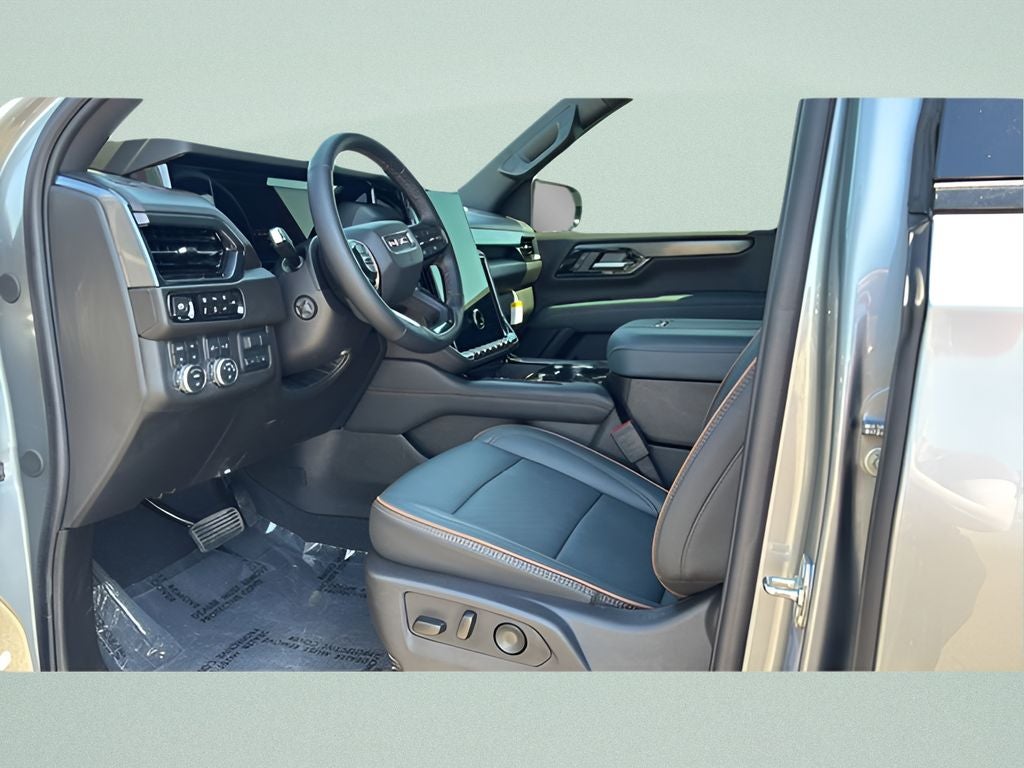 2025 GMC Yukon 4WD AT4