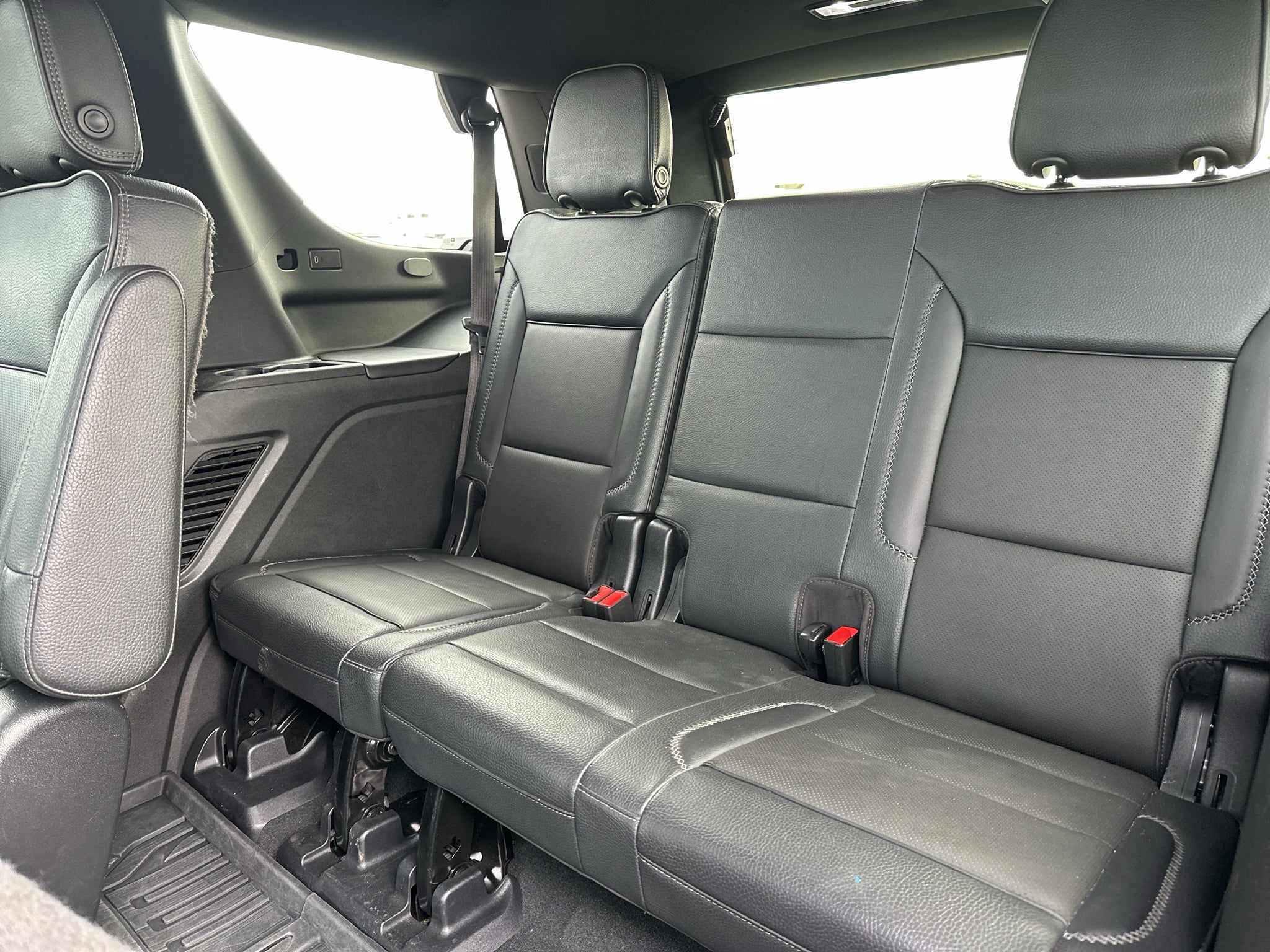 2022 GMC Yukon 4WD Denali
