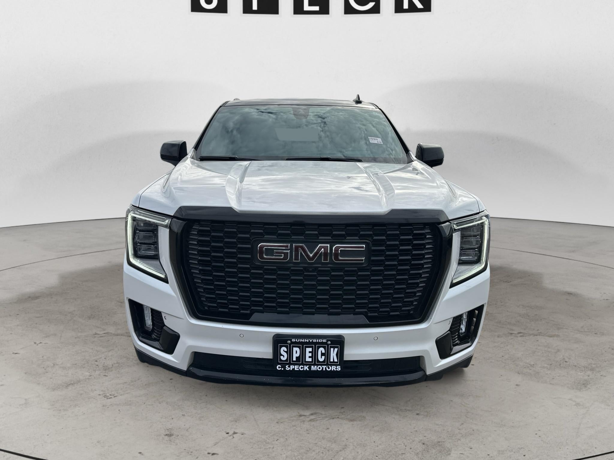 2022 GMC Yukon 4WD Denali