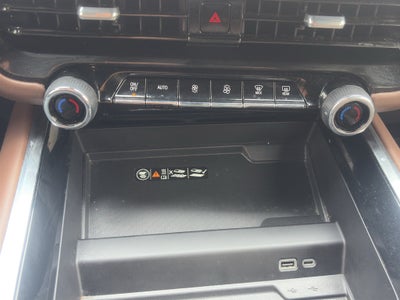 2025 Chevrolet Tahoe 4WD High Country