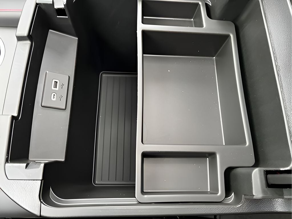 2024 Chevrolet Suburban 4WD RST