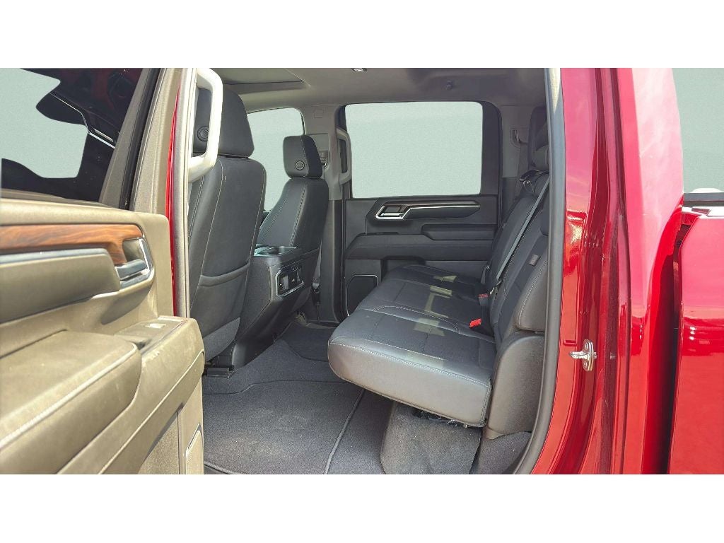 2024 GMC Sierra 2500HD 4WD Crew Cab Standard Bed SLT