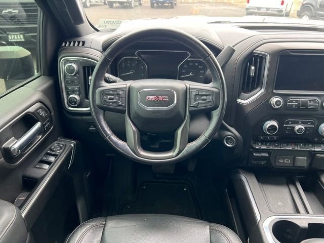 2022 GMC Sierra 2500HD 4WD Crew Cab Standard Bed AT4