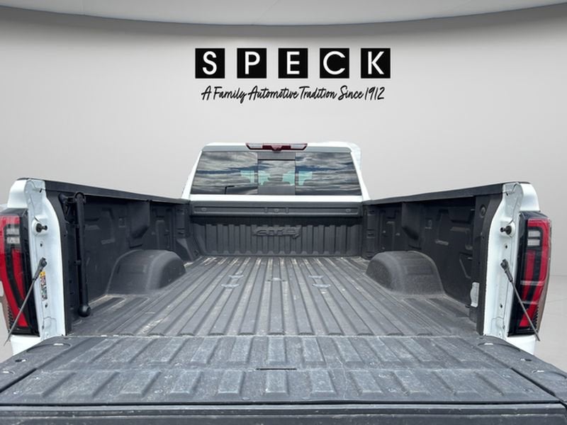 2024 GMC Sierra 3500HD 4WD Crew Cab Long Bed AT4