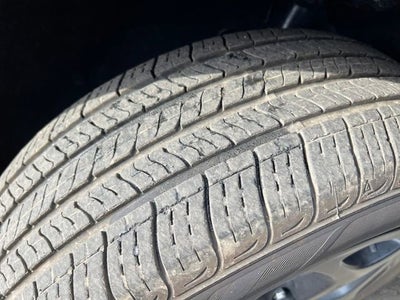 2025 Chrysler Pacifica Hybrid Premiuim S Appearance Package