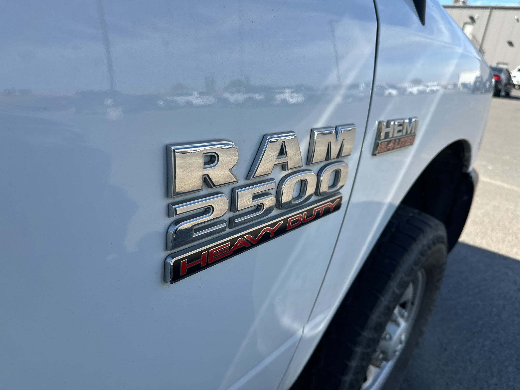 2018 RAM 2500 Tradesman Crew Cab 4x4 8' Box