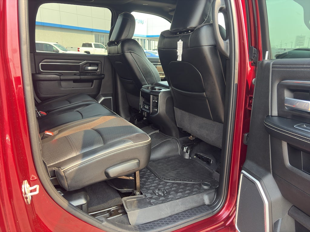 2024 RAM 2500 Laramie Crew Cab 4x4 6'4' Box