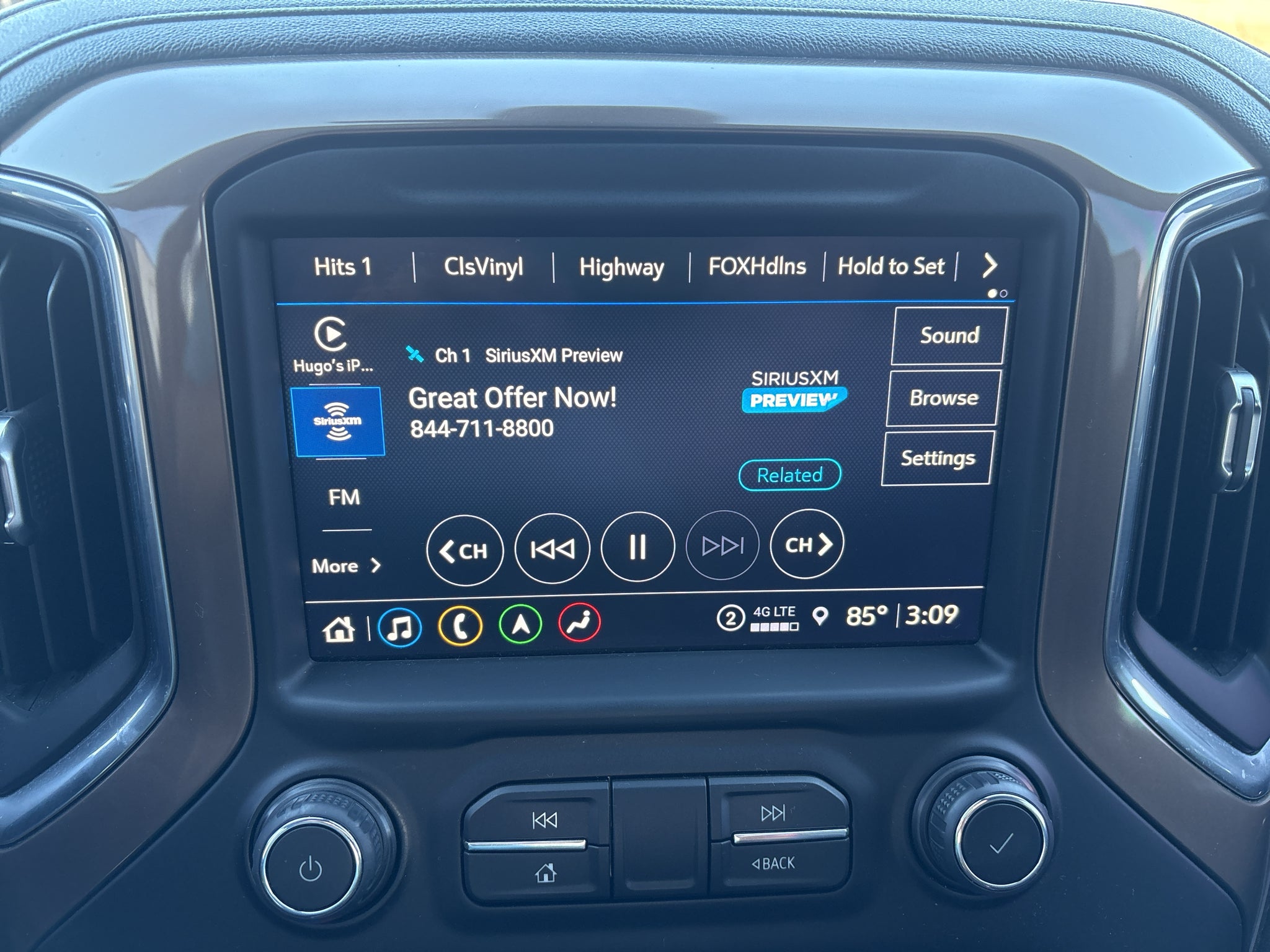 2021 Chevrolet Silverado 1500 4WD Crew Cab Short Bed High Country