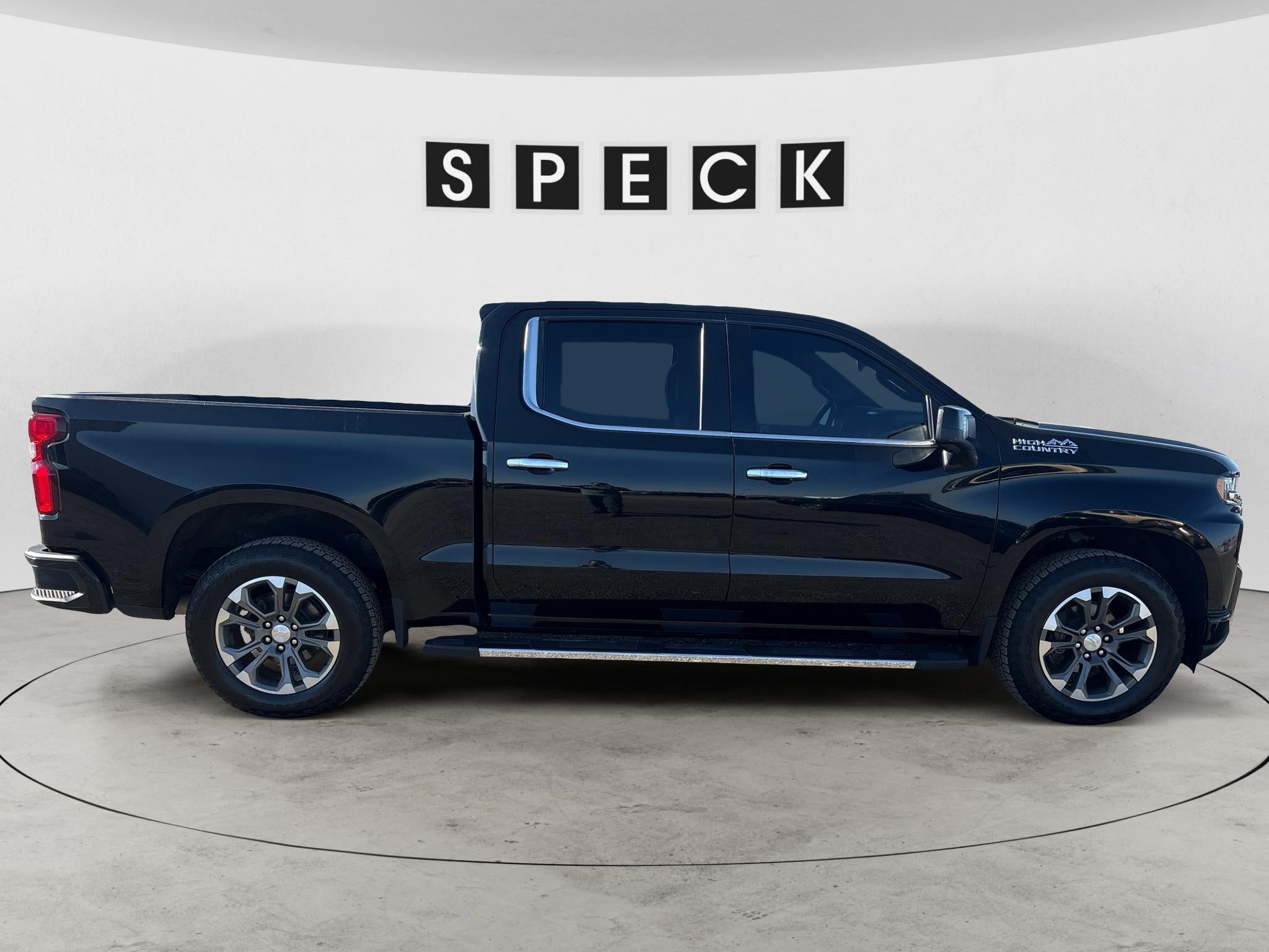 2021 Chevrolet Silverado 1500 4WD Crew Cab Short Bed High Country