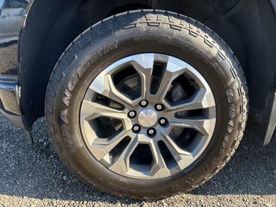 2021 Chevrolet Silverado 1500 4WD Crew Cab Short Bed High Country