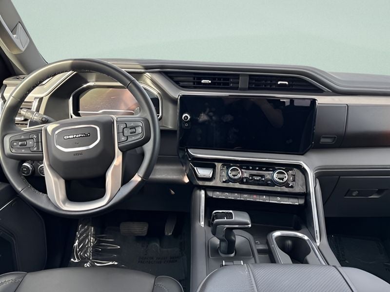 2025 GMC Sierra Denali