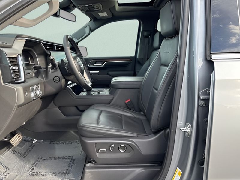 2025 GMC Sierra Denali