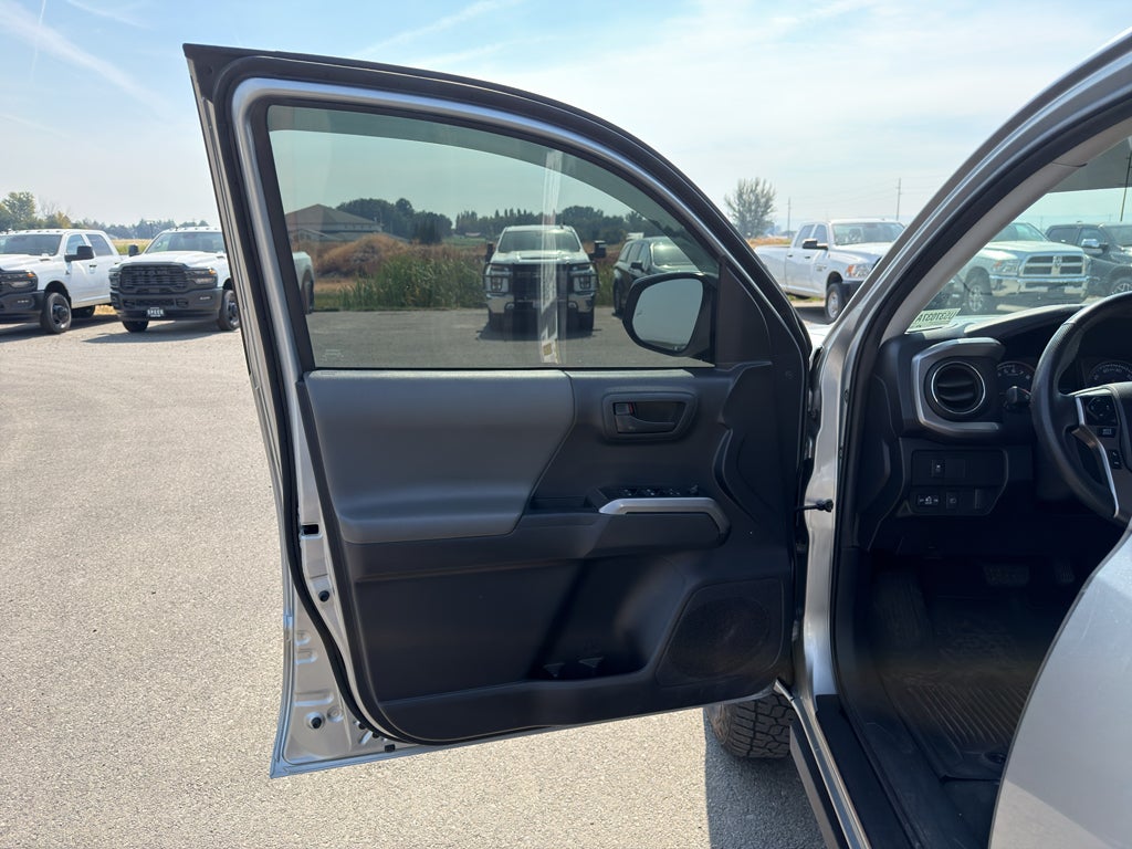 2023 Toyota Tacoma SR5 V6