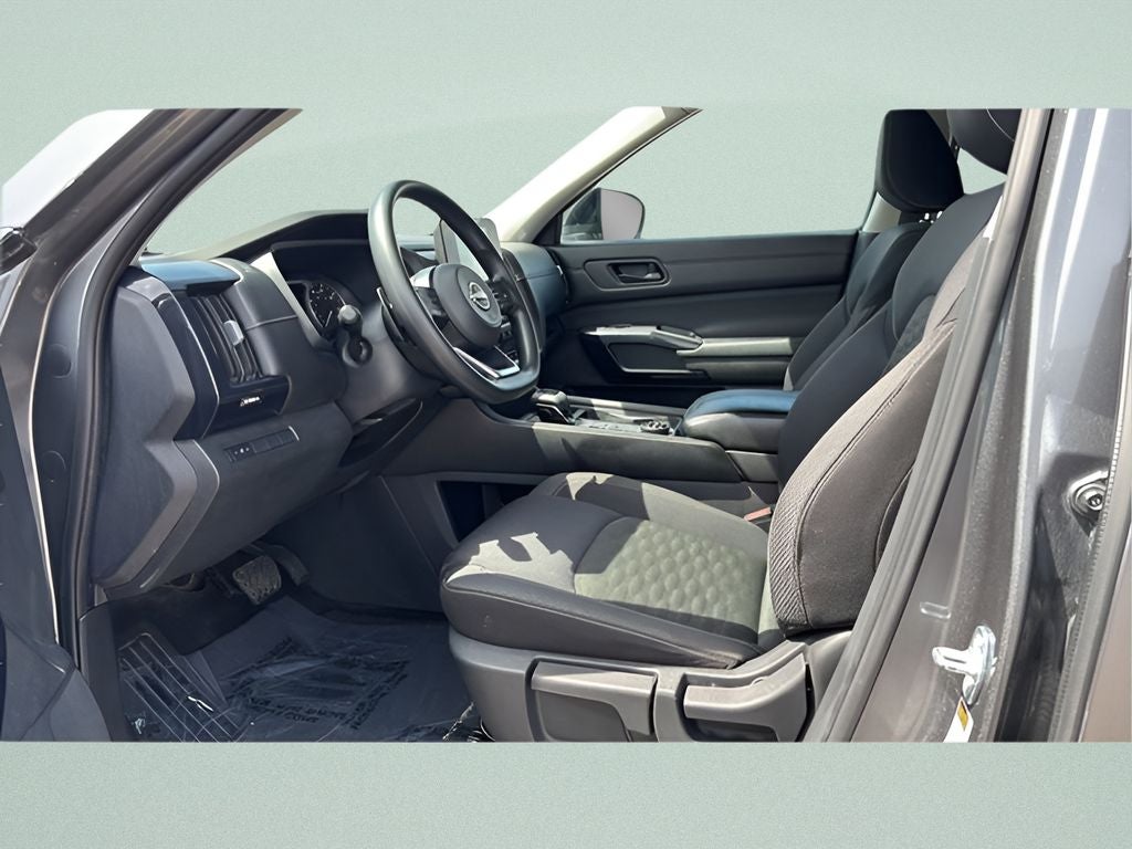 2024 Nissan Pathfinder S 4WD