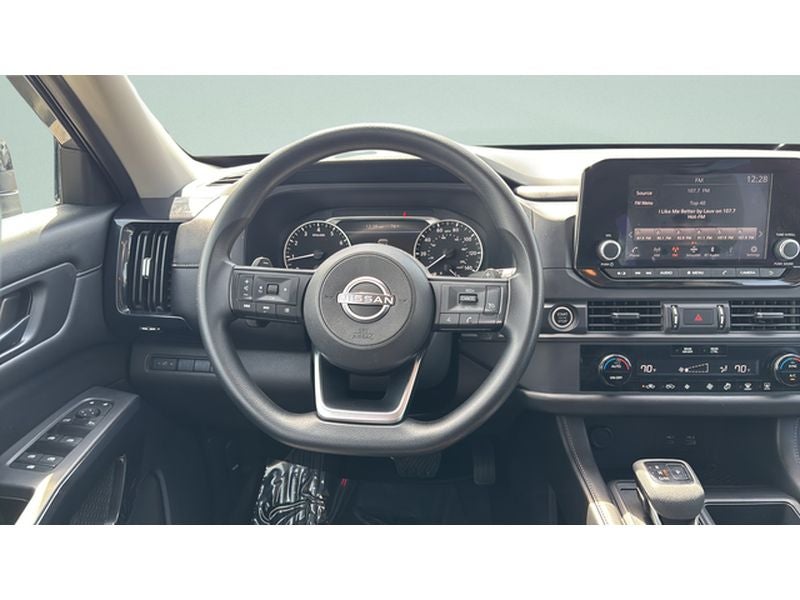 2024 Nissan Pathfinder S 4WD