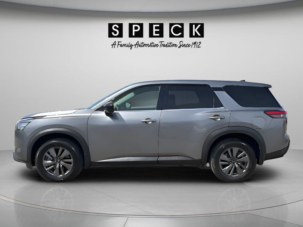 2024 Nissan Pathfinder S 4WD