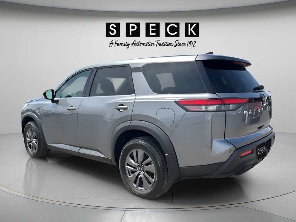 2024 Nissan Pathfinder S 4WD