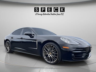 2023 Porsche Panamera 4