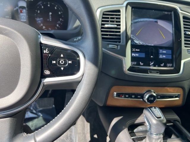 2021 Volvo XC90 T5 Momentum 7 Passenger