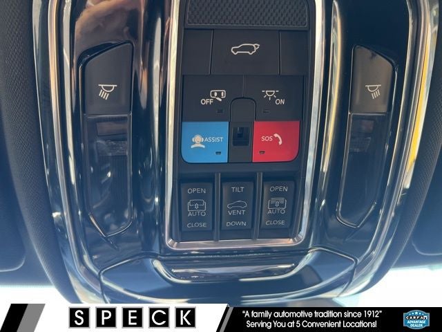 2023 Jeep Grand Cherokee Overland