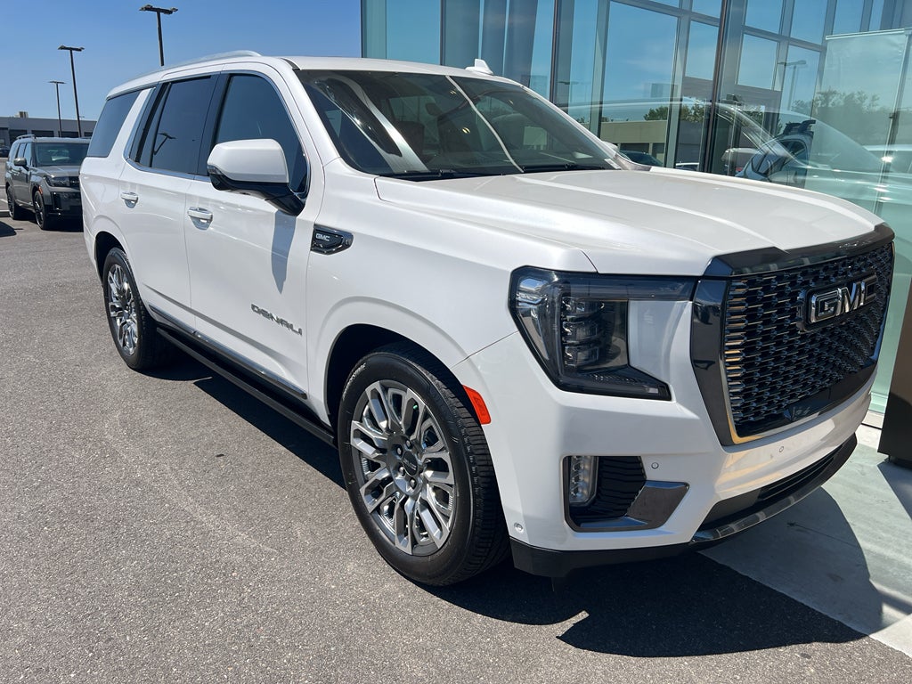 2023 GMC Yukon Denali Ultimate