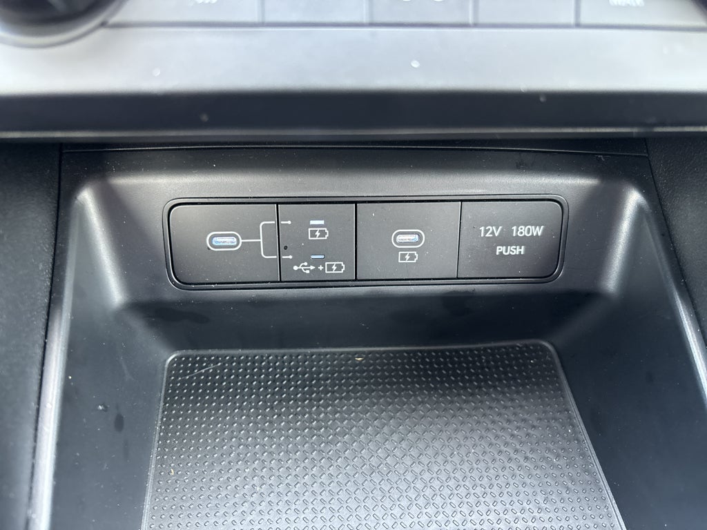 2025 Hyundai Santa Cruz SE