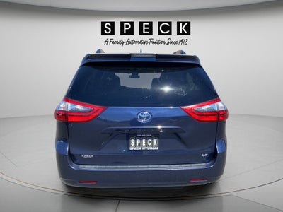 2020 Toyota Sienna LE