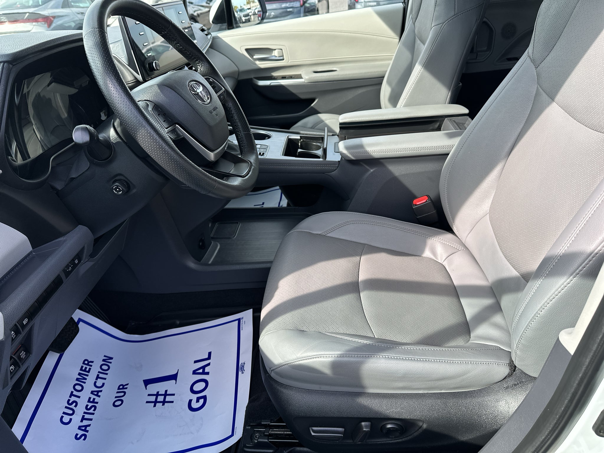 2024 Toyota Sienna Limited