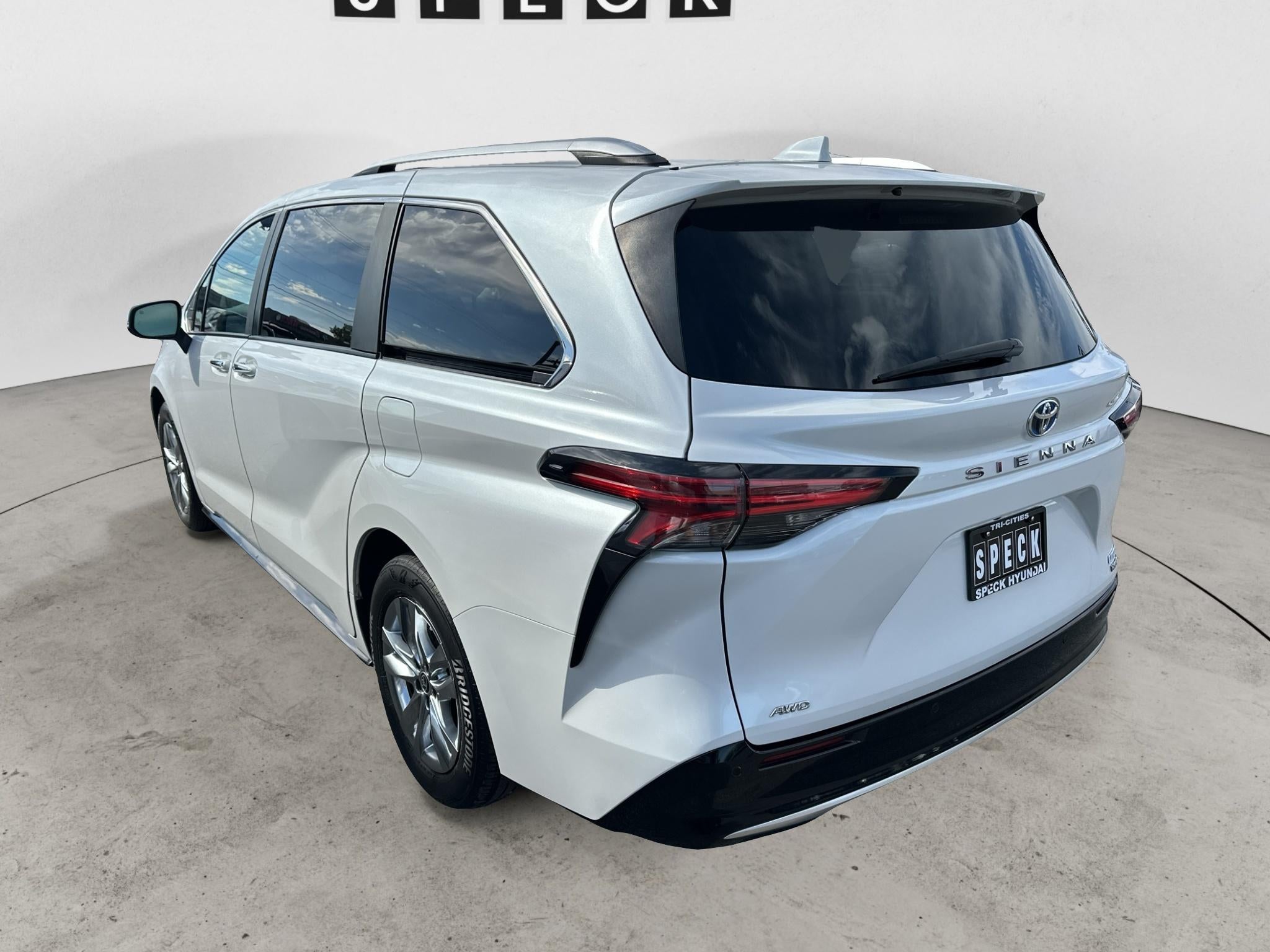 2024 Toyota Sienna Limited