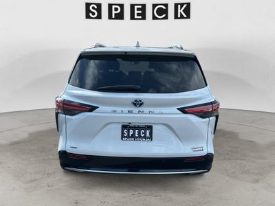 2024 Toyota Sienna Limited