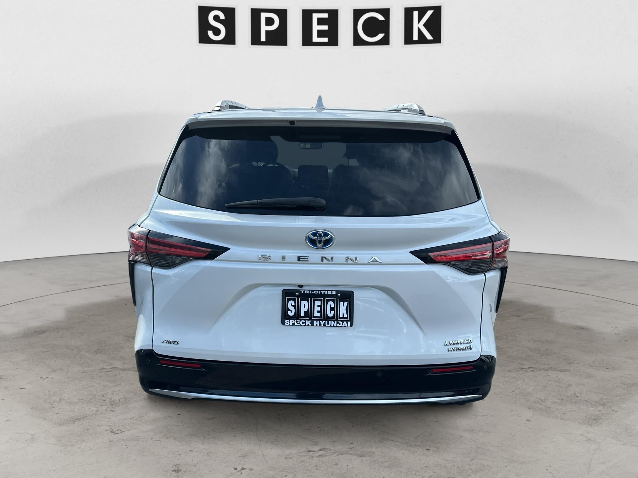 2024 Toyota Sienna Limited