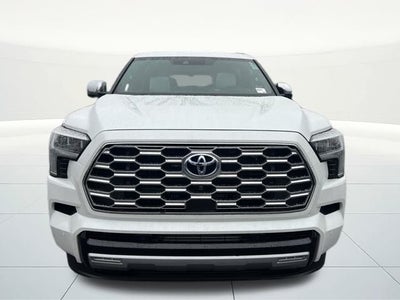 2024 Toyota Sequoia SR5