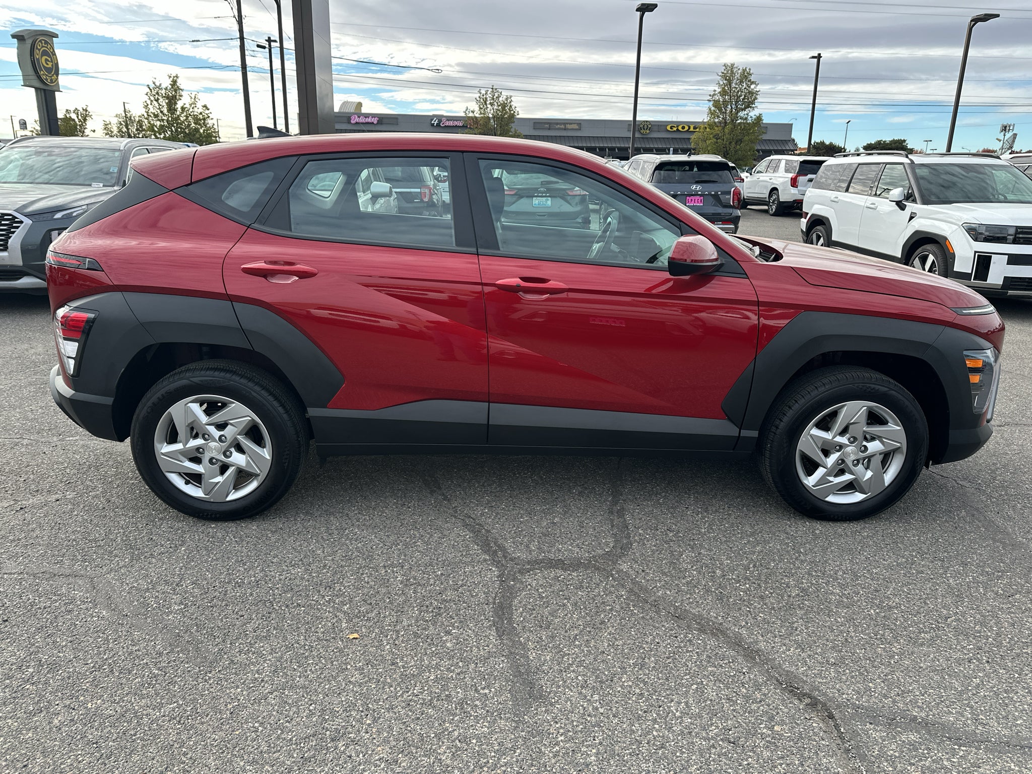 2026 Hyundai Kona SE