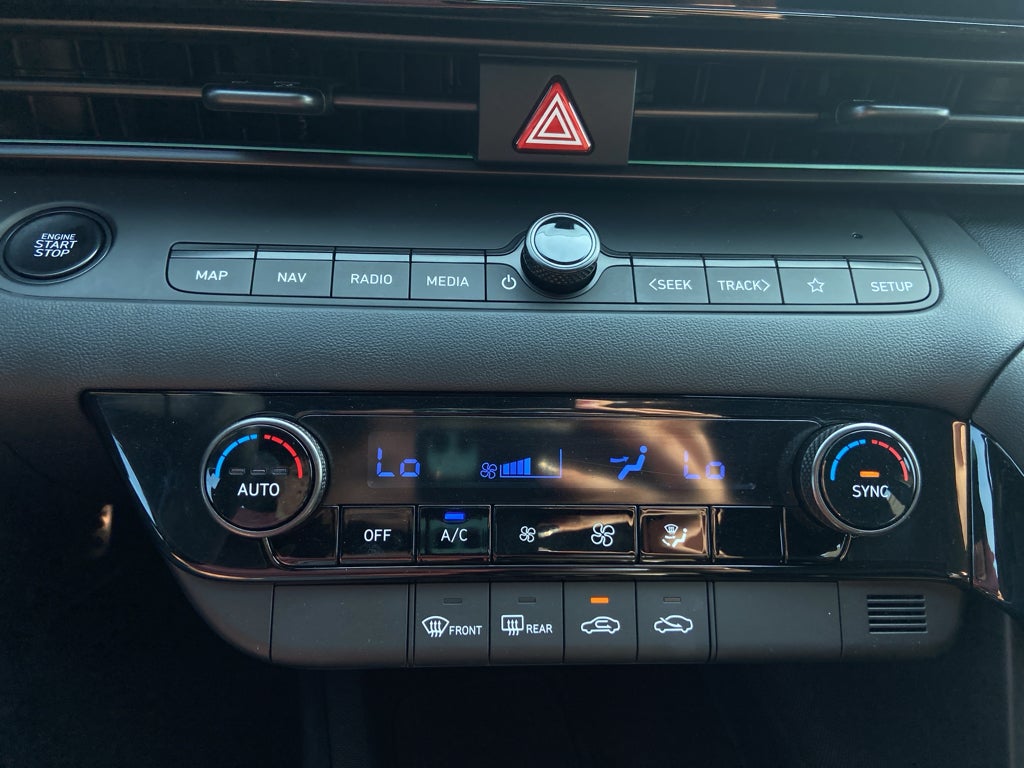 2025 Hyundai Elantra Hybrid SEL Sport