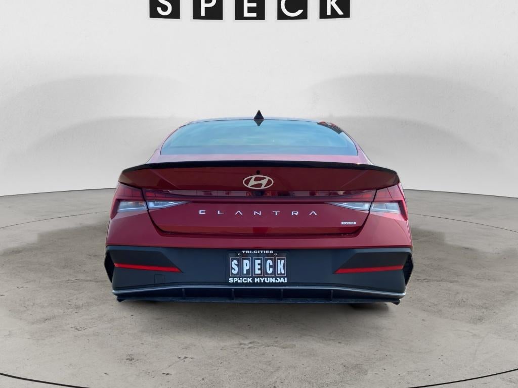 2025 Hyundai Elantra Hybrid SEL Sport
