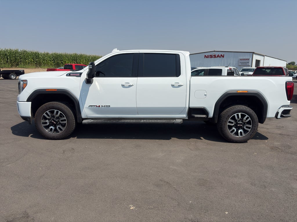 2022 GMC Sierra AT4